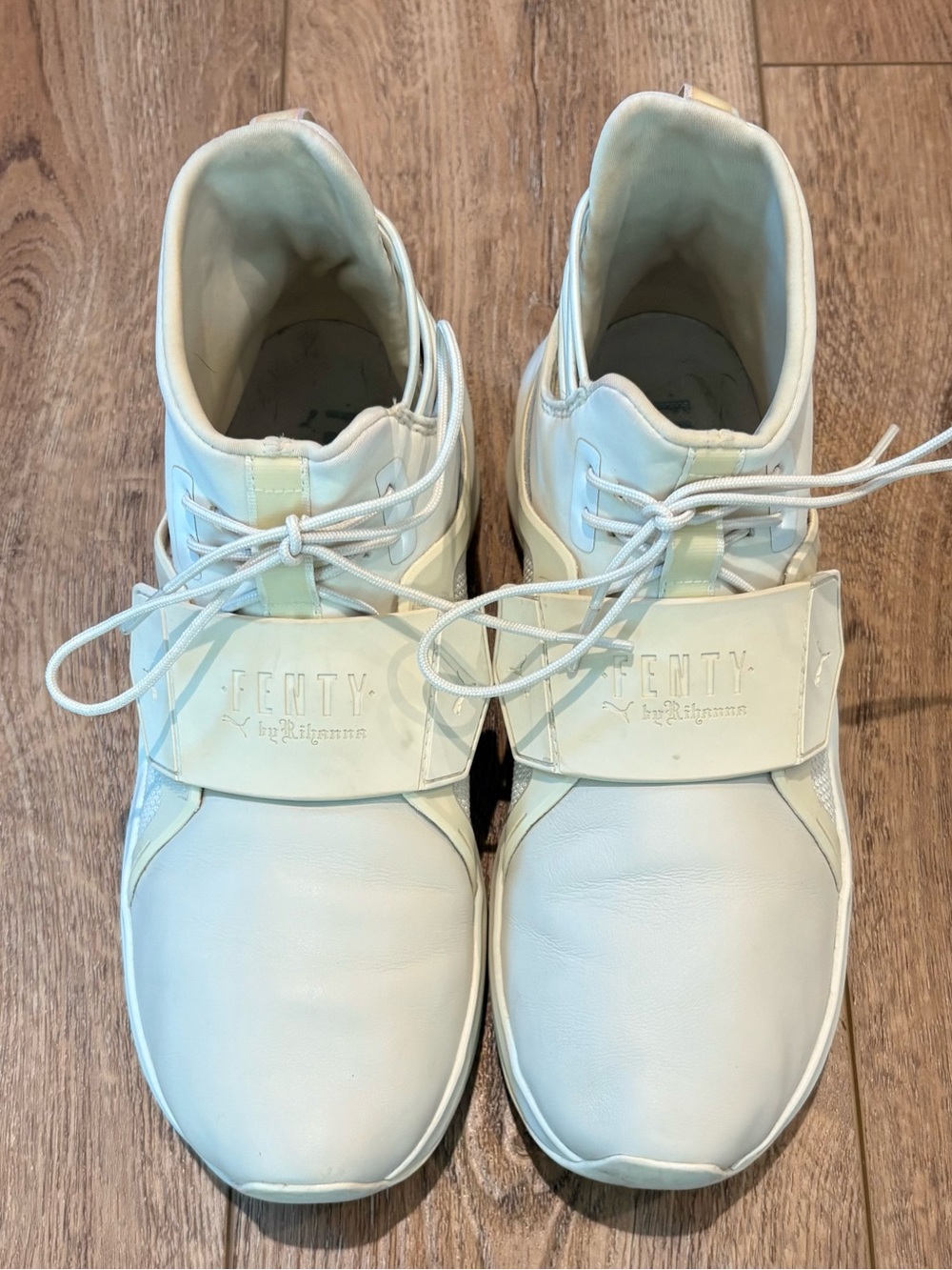 Puma x Fenty by Rihanna The Trainer Hi Whisper White Sneakers Size 7 VGUC